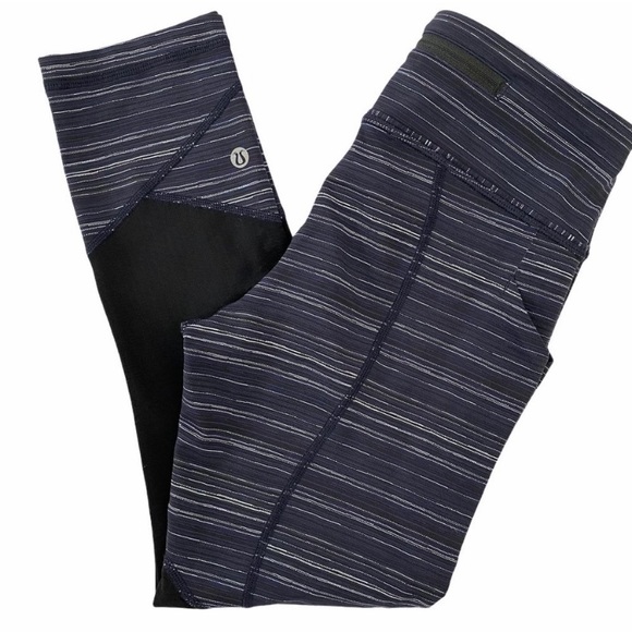 LULULEMON Speed Crop - Picture 1 of 3
